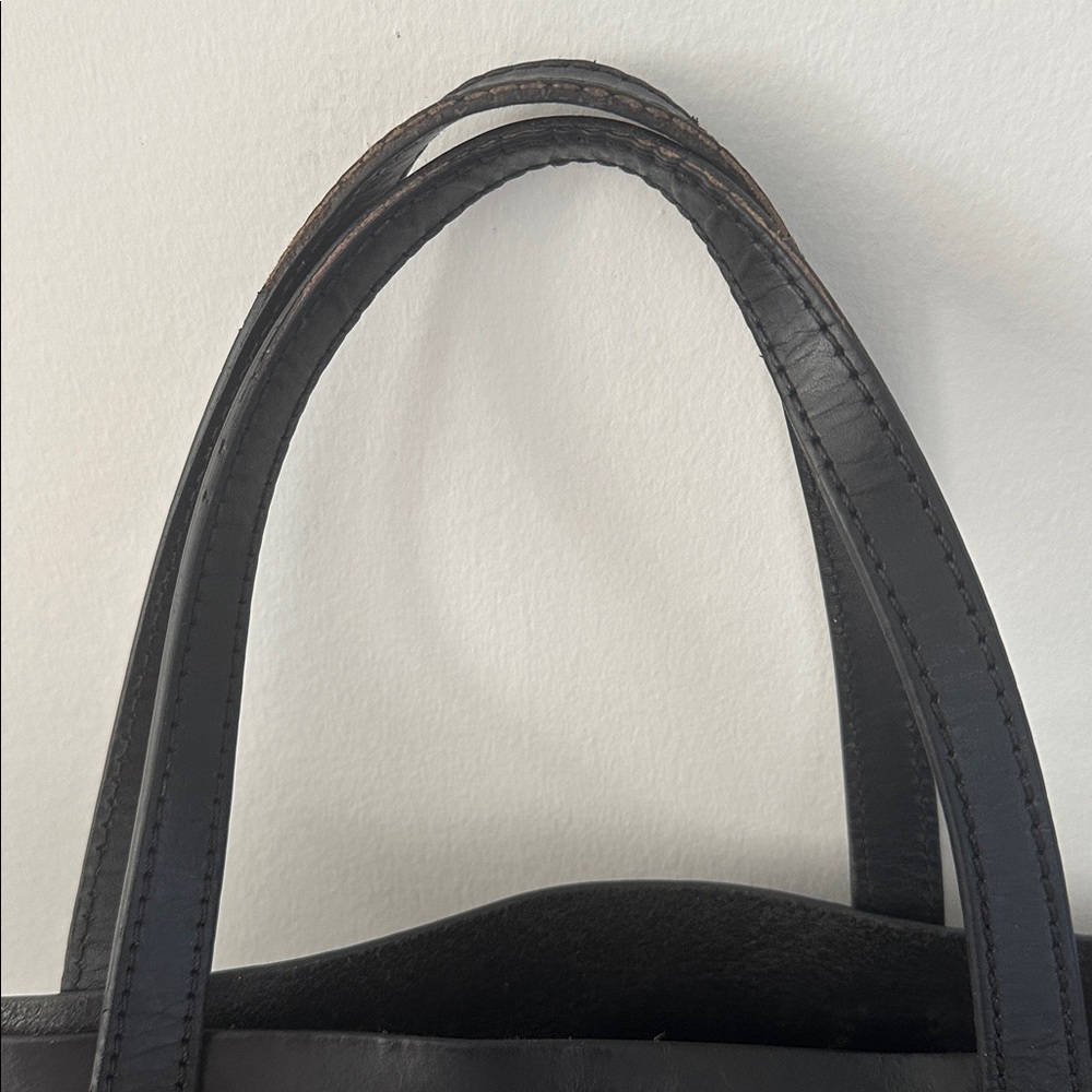 TRADEMARK Tall Leather Tote - Picture 12 of 15